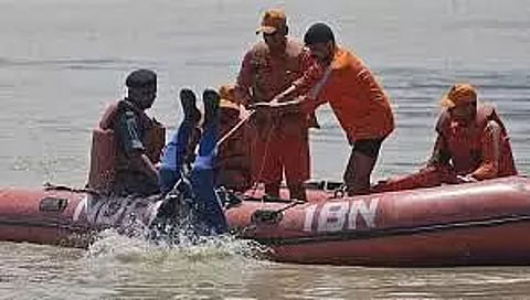 Brahmaputra Overflowing: NDRF Battalion evacuated 258 villagers