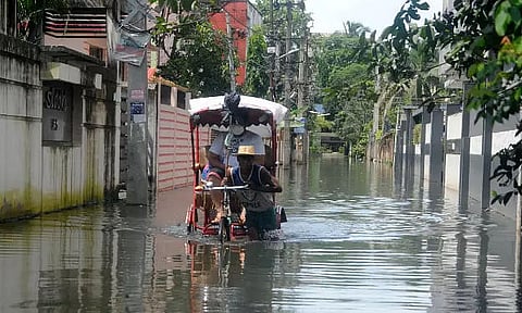 Large number of Guwahati areas are underwater | No action by the Authorities
