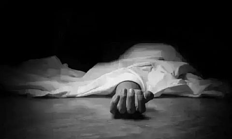 Man commits suicide after his wife delivered a girl child in Agartala