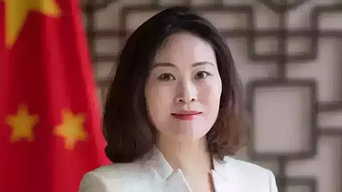 Chinese envoy to Nepal Hou Yanqi now makes effort to save PM's chair