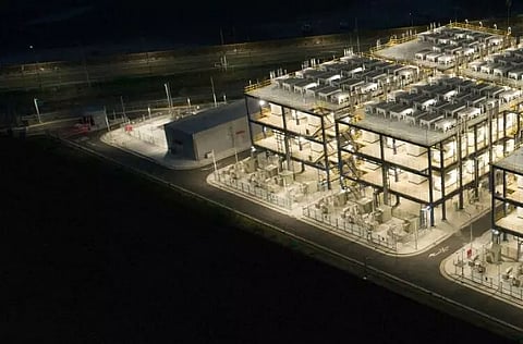 Korea seeks to extend foreign workers' stay permits to cope with seasonal labor shortage