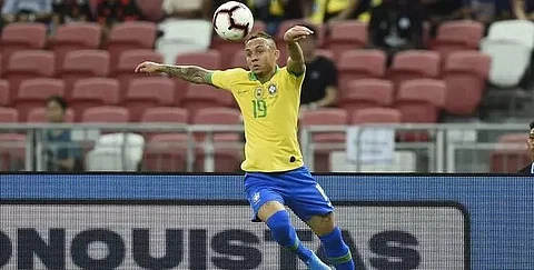 Benfica step up interest in Brazilian international forward Everton