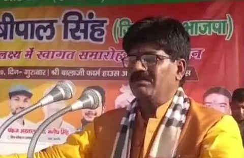 Heated exchanges between BJP MLA & Gonda SHO Anuj Kumar Saini