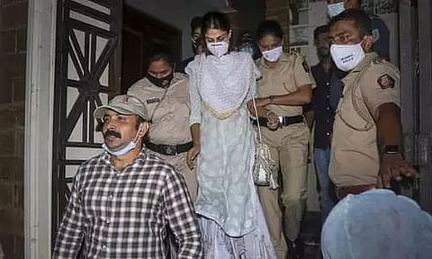 "Threat to my life": Rhea Chakraborty seeks protection from Mumbai Police