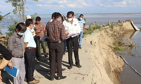 Central team visits Lakhimpur to take stock of flood and erosion damage
