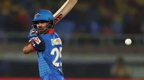 I enjoy Dhawan's batting, he's a thorough professional: David Miller