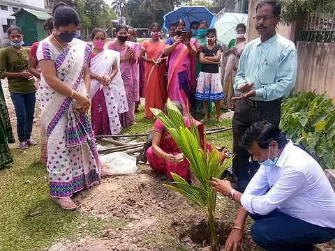 World Coconut Day celebrated at Uparhali, Bijoynagar
