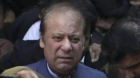 Nawaz Sharif receives non-bailable arrest warrants at UK residence