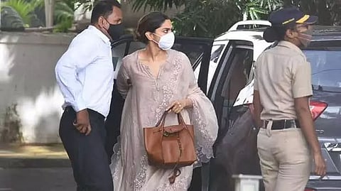 NCB seized mobile phones of Deepika Padukone, Sara Ali Khan and Rakul Preet Singh