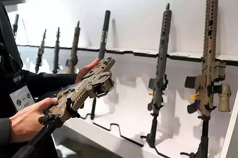 Union Defence Ministry to purchase 72,000 Sig Sauer assault rifles