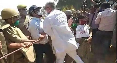 Trinamool Congress MP Derek O'Brien & other party leaders stopped on way to Hathras