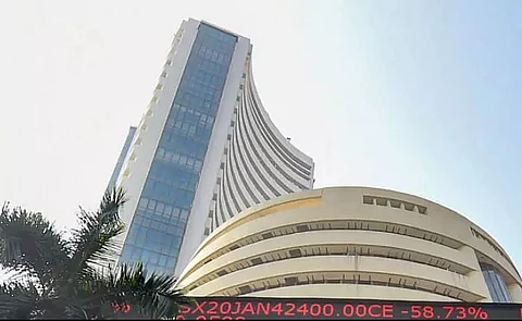 Profit booking subdues markets, banking stocks fall