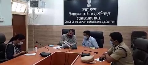 The government is issuing licences only for bar-cum-restaurant and not for alcohol shops.