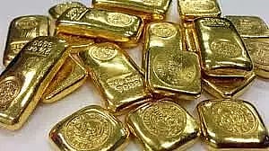 Smuggled gold worth Rs 6L seized
