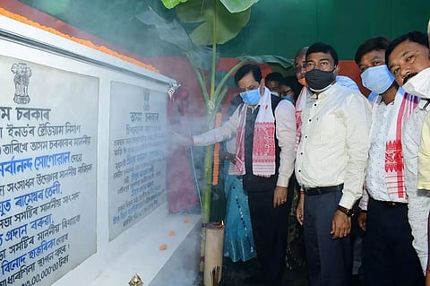 We need to work to build a society based on the ideals of Anniruddha Dev: Sonowal