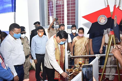 CM Sonowal inaugurates Lahowal, Duliajan police stations under MOITRI