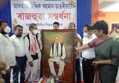 50 bodies felicitate noted social worker Alhaj Siddique Rahman in Guwahati