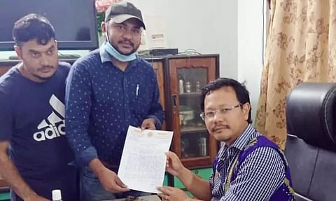 Oikya Sena Asom submits memorandum to Meghalaya CM Conrad Sangma