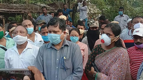 CS Jishnu Barua, DGP Bhaskar Jyoti Mahanta take stock of situation at Lailapur