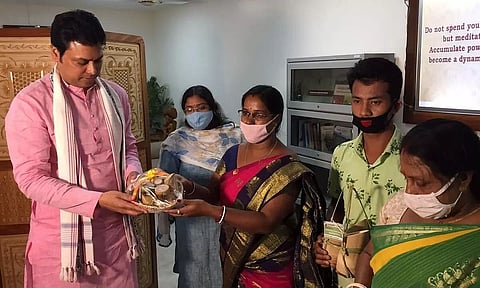 Make this Diwali an eco-friendly Diwali with Sipahijala's 'bamboo diya'