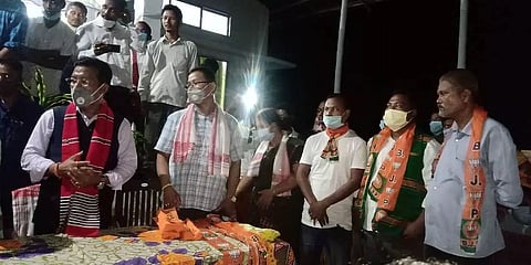 Over 100 members from various organizations join BJP in Lakhimpur district