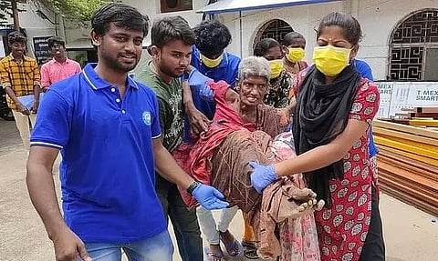 Atyacham Trust for beggar free India led by Tamil Nadu teacher rehabilitated over 5000 homeless people