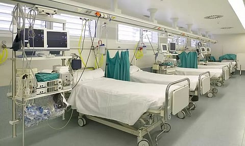 Delhi: ICU beds for COVID-19 patients almost full, AAP spokesperson refuses to comment