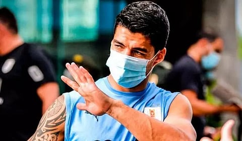Striker Luis Suarez tests positive for COVID-19