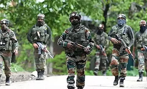 7 Persons Trapped In Vehicle Rescued By Army In J&K's Rajouri