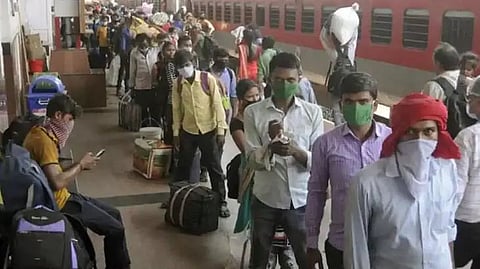 Urban invisibility of gendered livelihoods