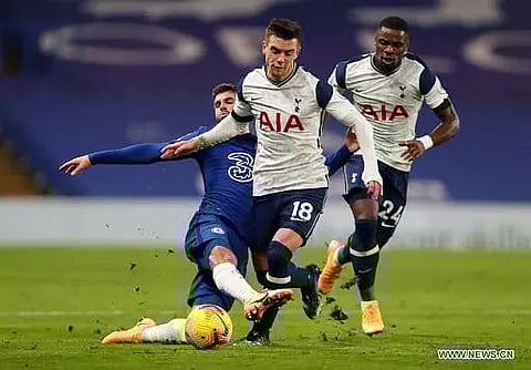 Spurs stay top after draw, Man U fight back against Southampton