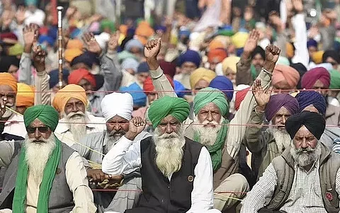 On 11th day, Singhu protest site turns into 'Mini Punjab'