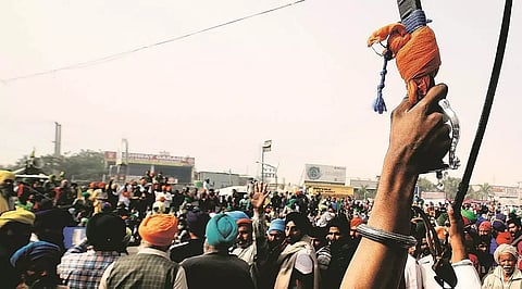 Bharat Bandh' draws peasantry, workers close to masses