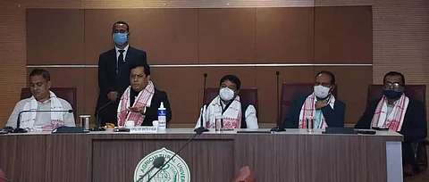 CM Sarbananda Sonowal holds meeting with scientists of Assam Agriculture University