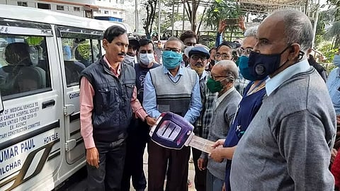 Dr Ravi Kannan appreciates Silchar MLA Dilip Paul's benevolence