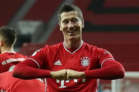 Robert Lewandowski caps year to remember with late Bayern winner