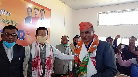 Over 300 Congress supporters join BJP in Lakhimpur district