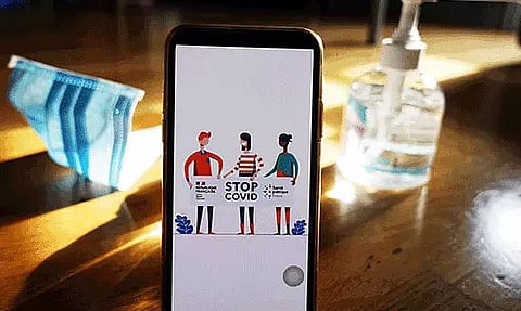 'Mobile phone production growth in India stays flat this year'