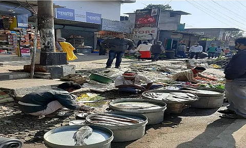 Solution continues to elude menace of street vending in Guwahati