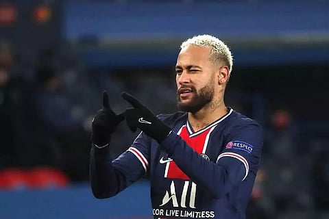 Neymar joins Maracana Walk of Fame