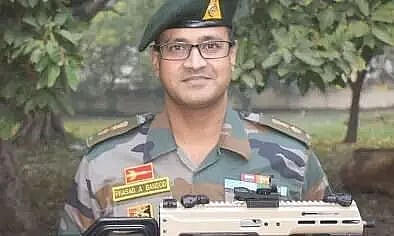 Army officer develops first indigenous 'Machine Pistol'