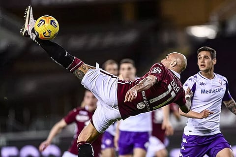 Torino draw with 9-man Fiorentina