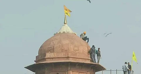 Country sad over the insult of Tricolour on January 26: PM Modi