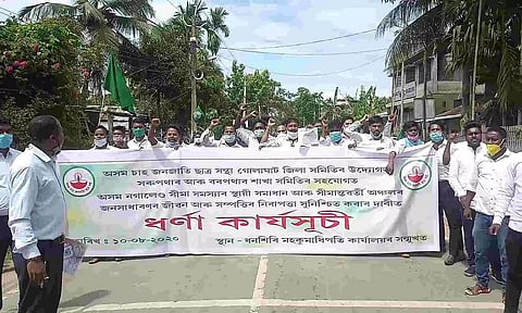Massive protest by ATTSA over Assam-Nagaland border issue