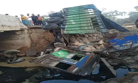 Road mishap kills three persons at Ashimganj-Patharkandi by pass