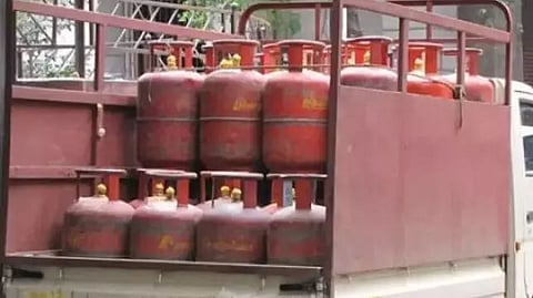 Udalguri DC urged to check use of domestic LPG cylinders in commercial establishments