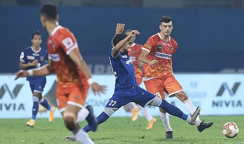 Edu Bedia issued show cause notice for 'biting' Deepak Tangri