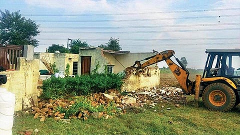 Demolition drive against illegal farm houses in Aravalli region
