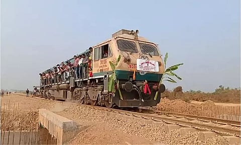 Maiden train engine from Dhansiri reaches Dimapur