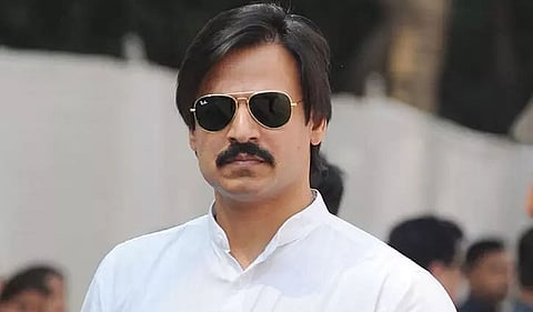 Vivek Oberoi responds to 'challan' for riding bike without helmet & mask